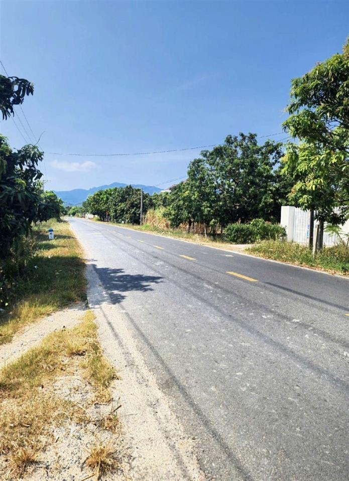 Góc cho thuê đất giá rẻ 1000m2 tại cam hiệp, khánh hoà.  0333 039 ***