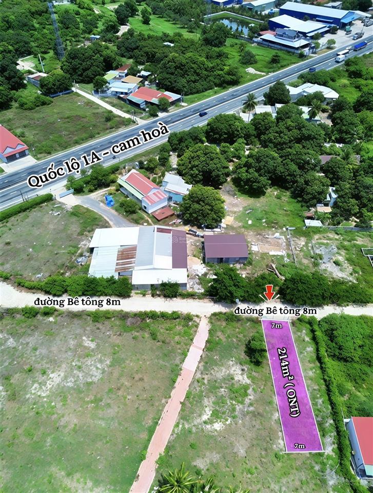 Cam hoà, sát ql1a, đất full thổ, giá chỉ 1,8 tỷ.  0333 039 ***