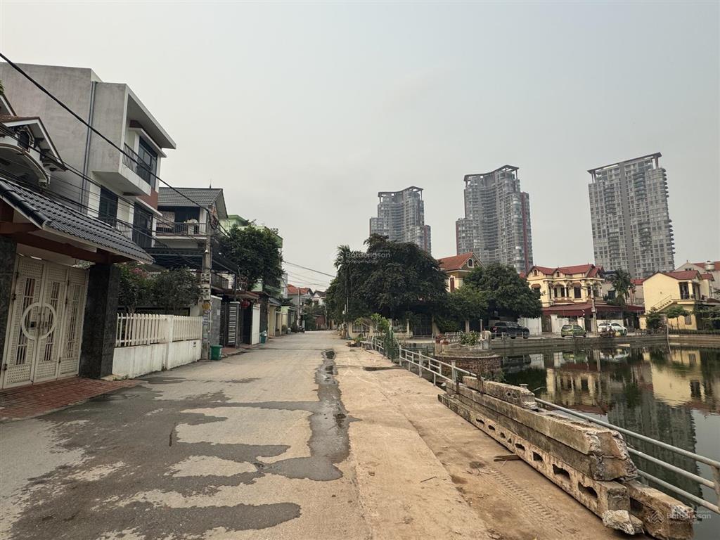 Siêu phẩm thần tài lớn tại làng hoa phụng công, đường ô tô tránh, 79m2 đẹp nhất khu