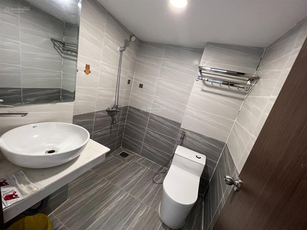 Chính chủ cho thuê căn hộ duplex có ban công, nội thất tại quận 2