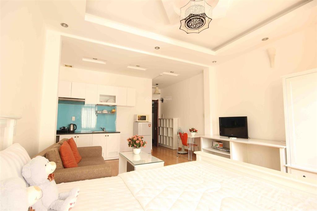 Căn hộ dịch vụ studio có bếp, ban công tại 385/16 nguyễn trãi, quận 1