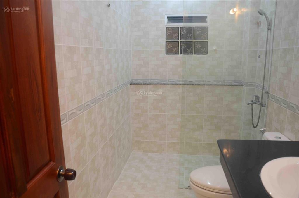 Căn hộ dịch vụ studio có bếp, ban công tại 385/16 nguyễn trãi, quận 1