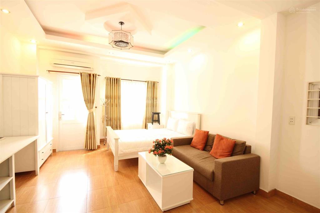 Căn hộ dịch vụ studio có bếp, ban công tại 385/16 nguyễn trãi, quận 1