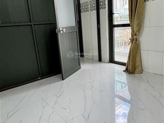 Cho thuê nhà nhỏ một trệt, một lầu trung tâm quận gò vấp