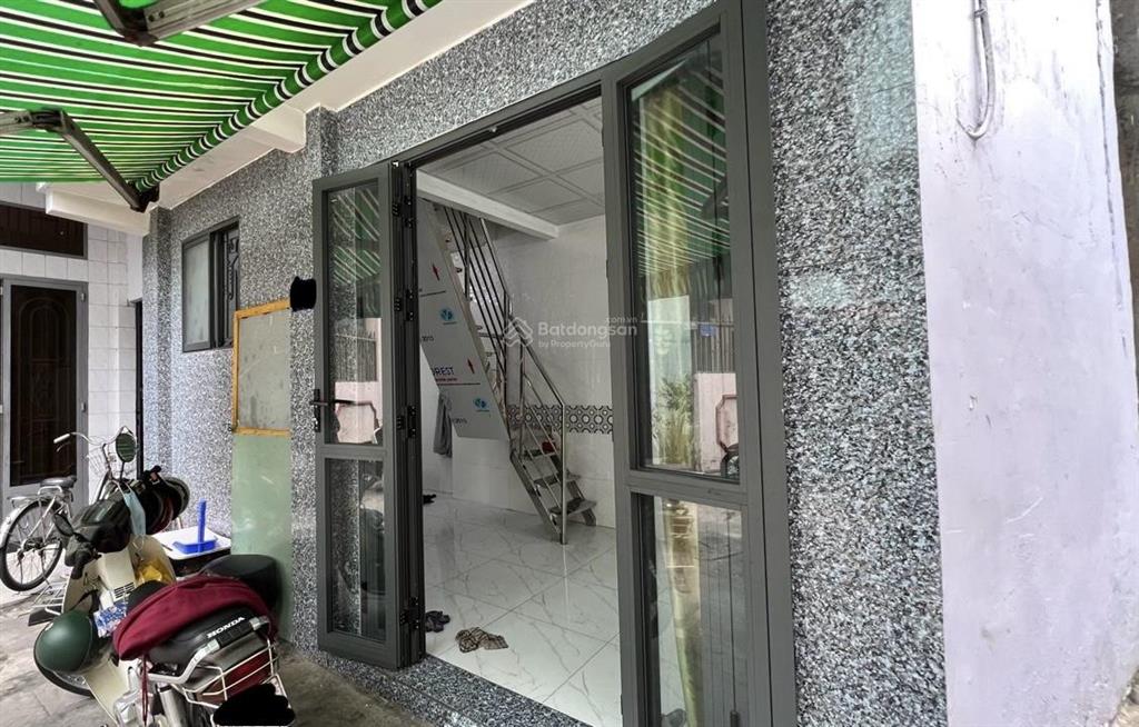 Cho thuê nhà nhỏ một trệt, một lầu trung tâm quận gò vấp