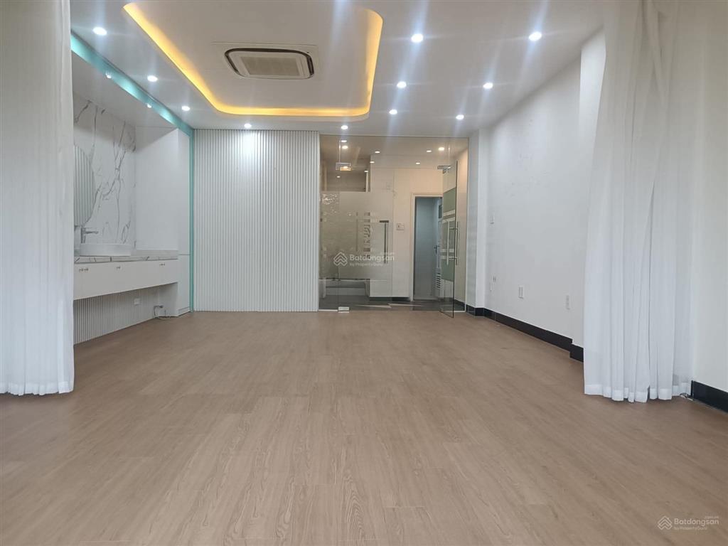 Bán gấp nhà mặt phố ô chợ dừa, đống đa, hà nội, dt 65m2, mt 5,5m, 5 tầng tm, 40 tỷ