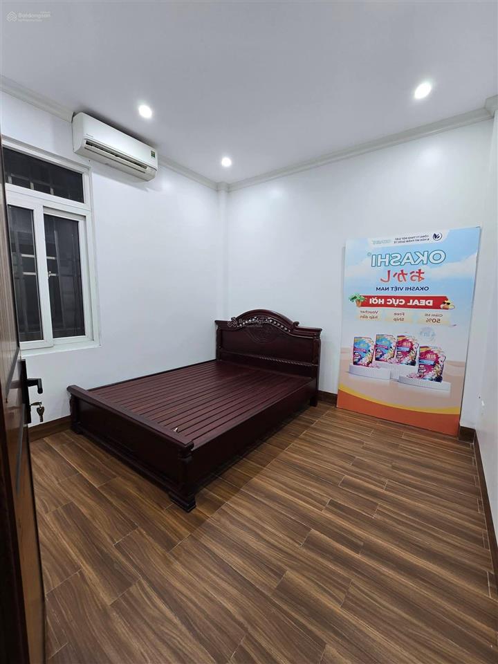 Bán nhà lô góc, mặt phố trích sài, q.tây hồ, dt 60m2, mt 5,5m, 4 tầng, 40 tỷ