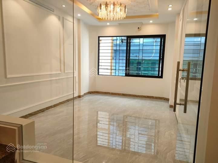 Chính chủ bán nhà mp nguyễn văn huyên, cầu giấy, dt 80m2, 4 tầng, 36 tỷ