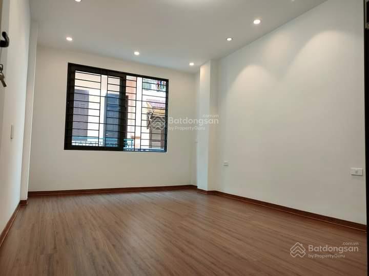 Chính chủ bán nhà mp nguyễn văn huyên, cầu giấy, dt 80m2, 4 tầng, 36 tỷ