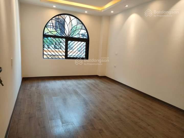 Chính chủ bán nhà mp nguyễn văn huyên, cầu giấy, dt 80m2, 4 tầng, 36 tỷ