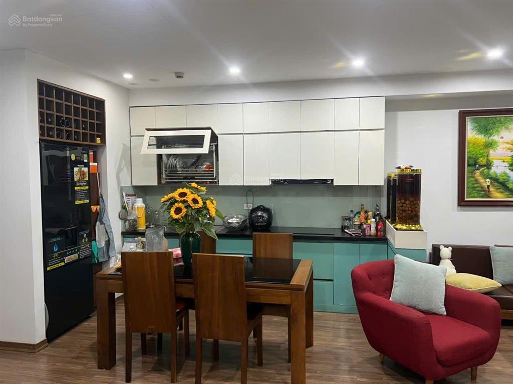 Bán căn cc lô góc ct2a1, kđt tây nam linh đàm, dt 135m2, 3pn, 2vs, 9 tỷ