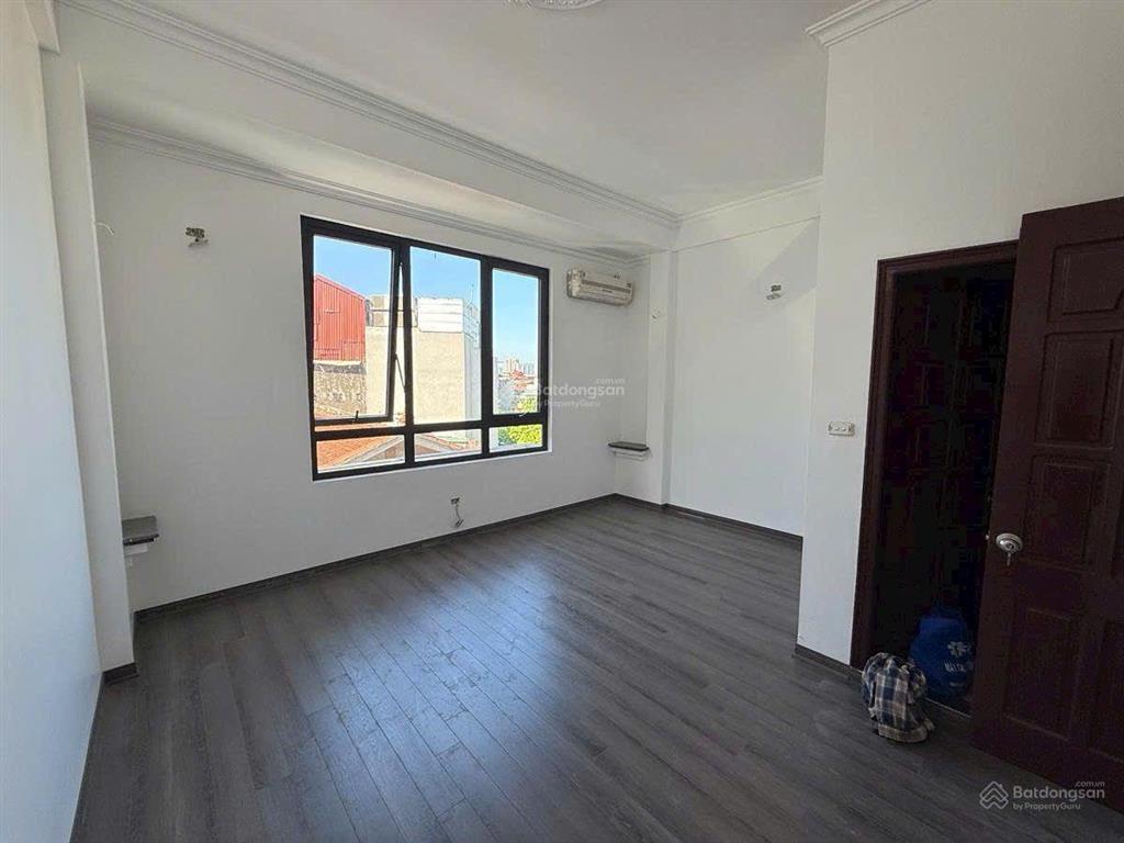 Bán nhà mặt phố nguyễn hoàng, quận cầu giấy, dt 100m2, 3 tầng, 40 tỷ