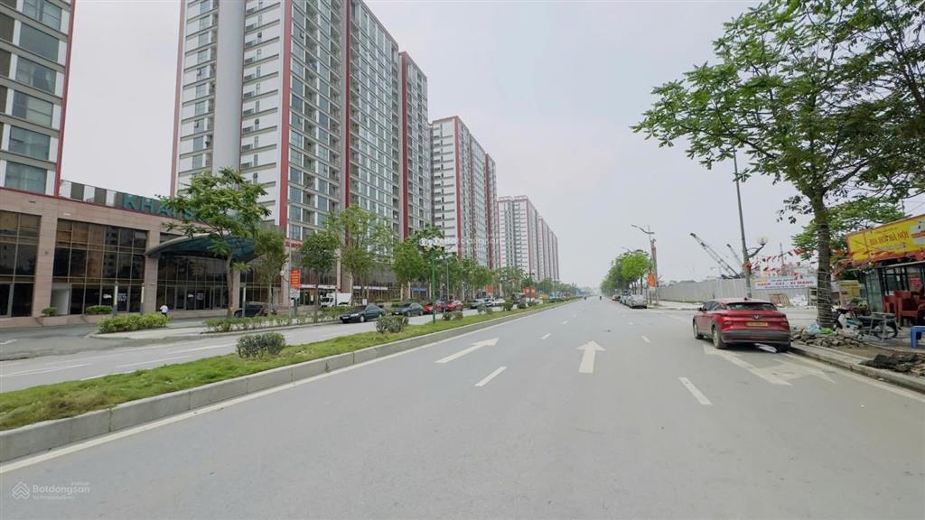 Chính chủ bán nhà khách sạn, mặt phố bãi cháy, quảng ninh, dt 130m2, mt 10m, 8 tầng tm, 20 tỷ