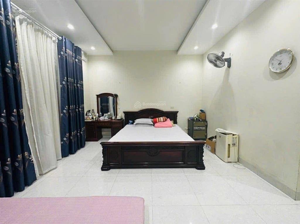 Bán căn hộ cc dolphin plaza, 28 trần bình, nam từ liêm, dt 75m2, tầng cao, 5,9 tỷ