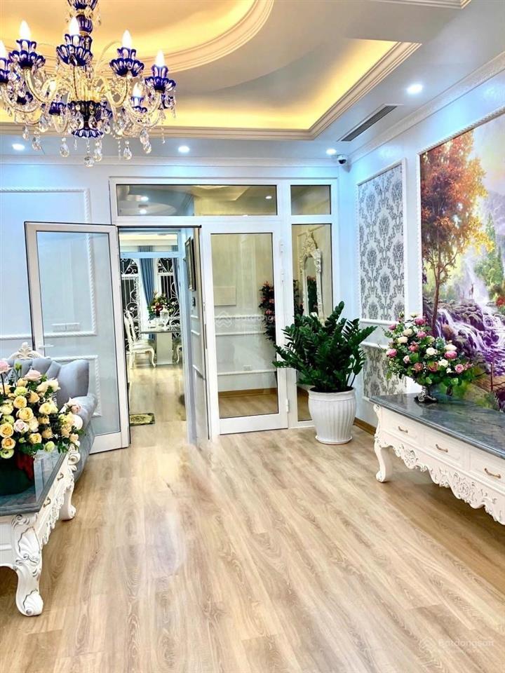 Hạ giá 9 tỷ, gia đình cần bán shophouse louis1 city đại mỗ, nam từ liêm, dt 110m2, 6 tầng tm, 35 tỷ