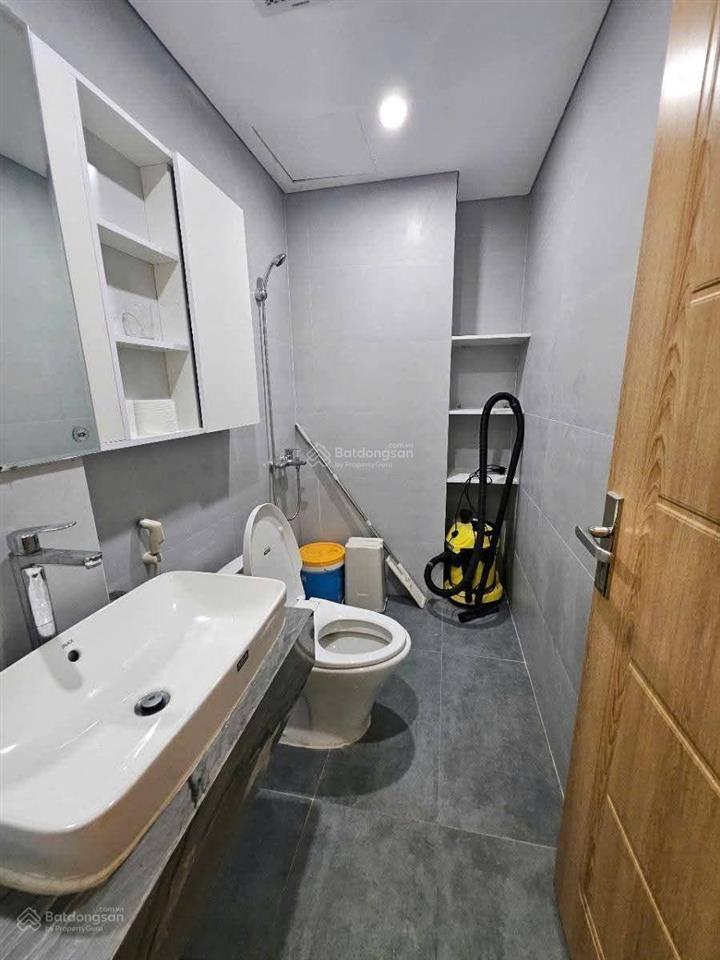 Bán gấp nhà mặt phố trích sài, mặt hồ tây, tây hồ, hà nội, dt 60m², 4 tầng, 40 tỷ