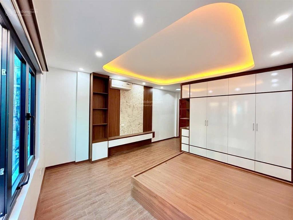 Bán cc 34t hoàng đạo thúy, cầu giấy, dt 121m2, 3pn 2vs, 8,4 tỷ
