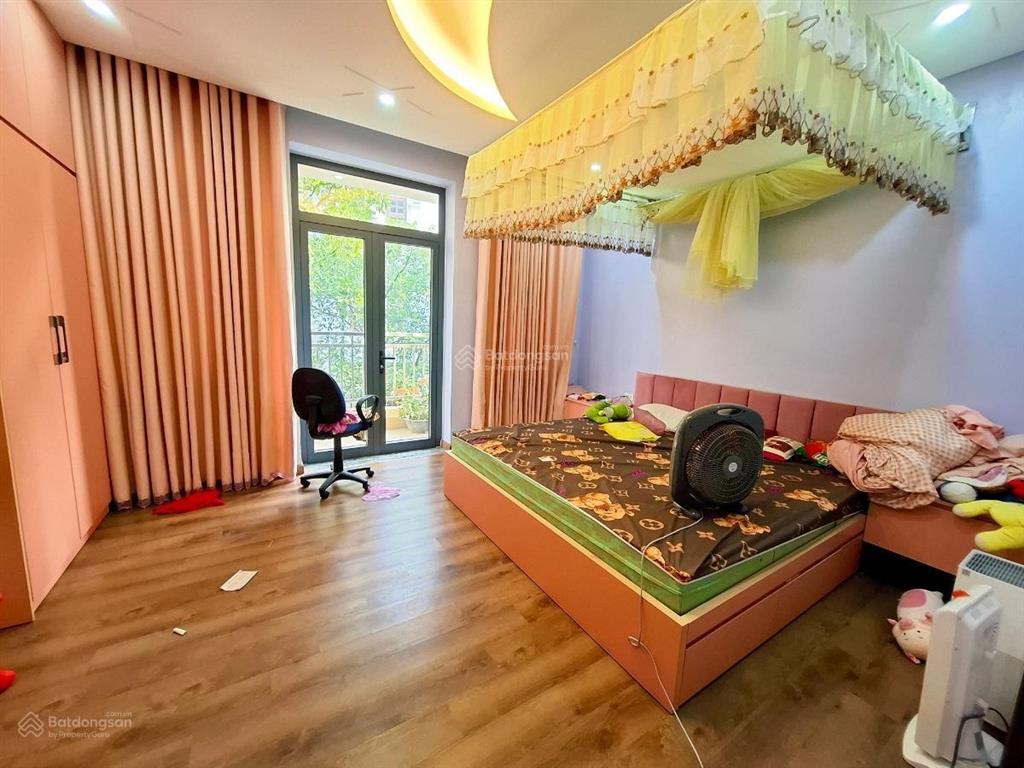 Bán nhà mặt phố nguyễn thị định, cầu giấy, dt 85m², mt 7m, 5 tầng, 48 tỷ