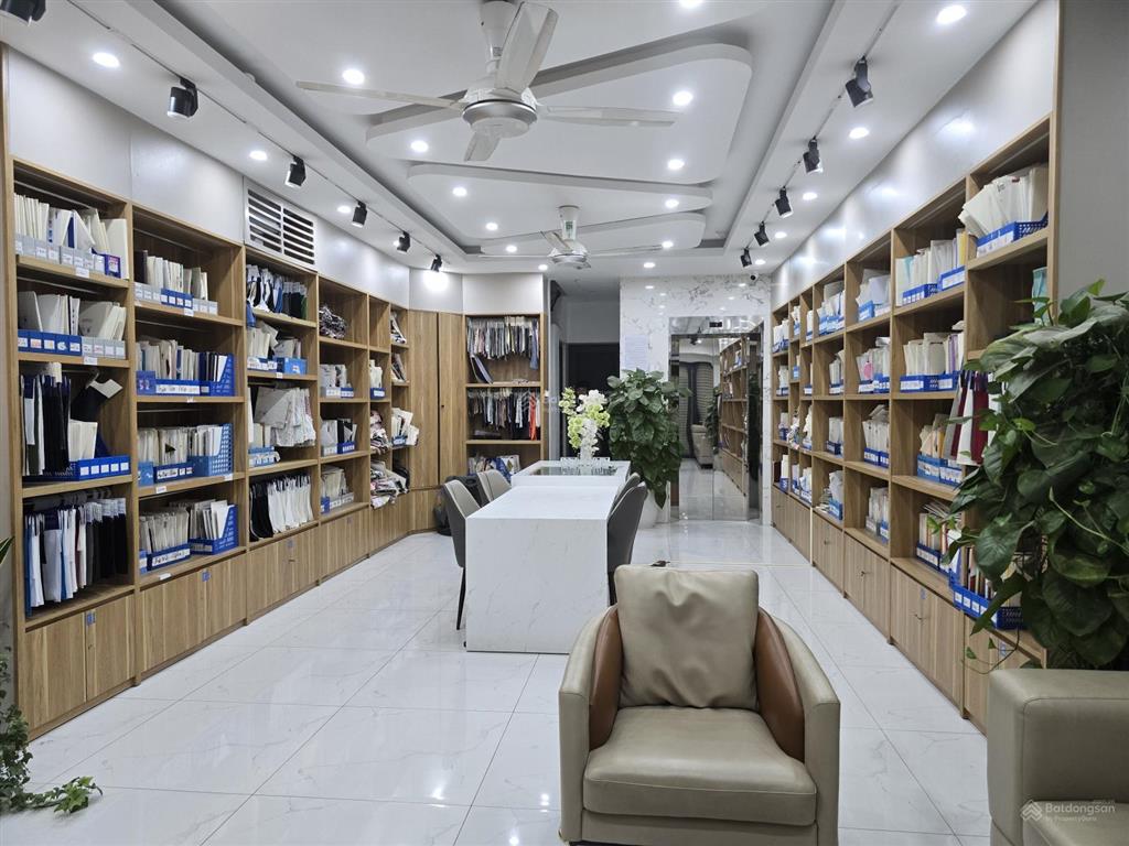 Bán shophouse lavender 176 định công, hoàng mai, dt 85m2, mt 5m, 5 tầng tm, 30,5 tỷ