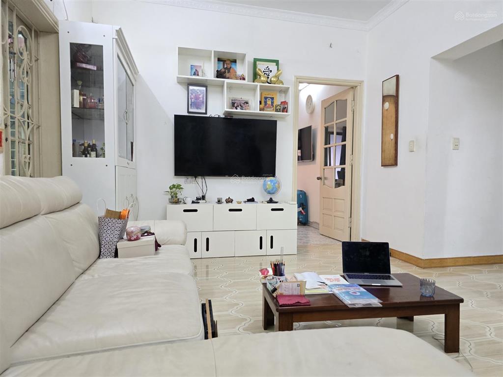 Bán căn hộ lô góc, tập thể tầng 3, phố bà triệu, quận hai bà trưng, dt 55m2, 3,6 tỷ