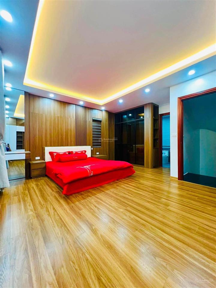 Bán chung cư 137 nguyễn ngọc vũ, cầu giấy, dt 85m2, 3pn2vs, 6,6 tỷ