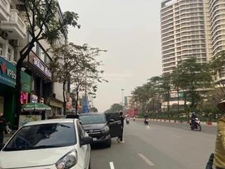 Cho thuê tòa văn phòng, phố láng hạ, đống đa, hà nội, dt 100m2, mt 6m, 7 tầng tm, 65 triệu/tháng