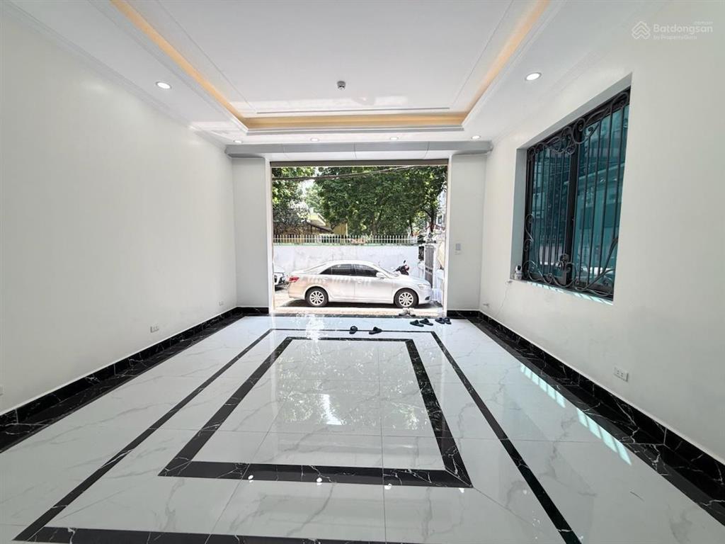 Bán gấp nhà mặt phố giảng võ, đống đa, hà nội, dt 35m2, 5 tầng, 14,5 tỷ