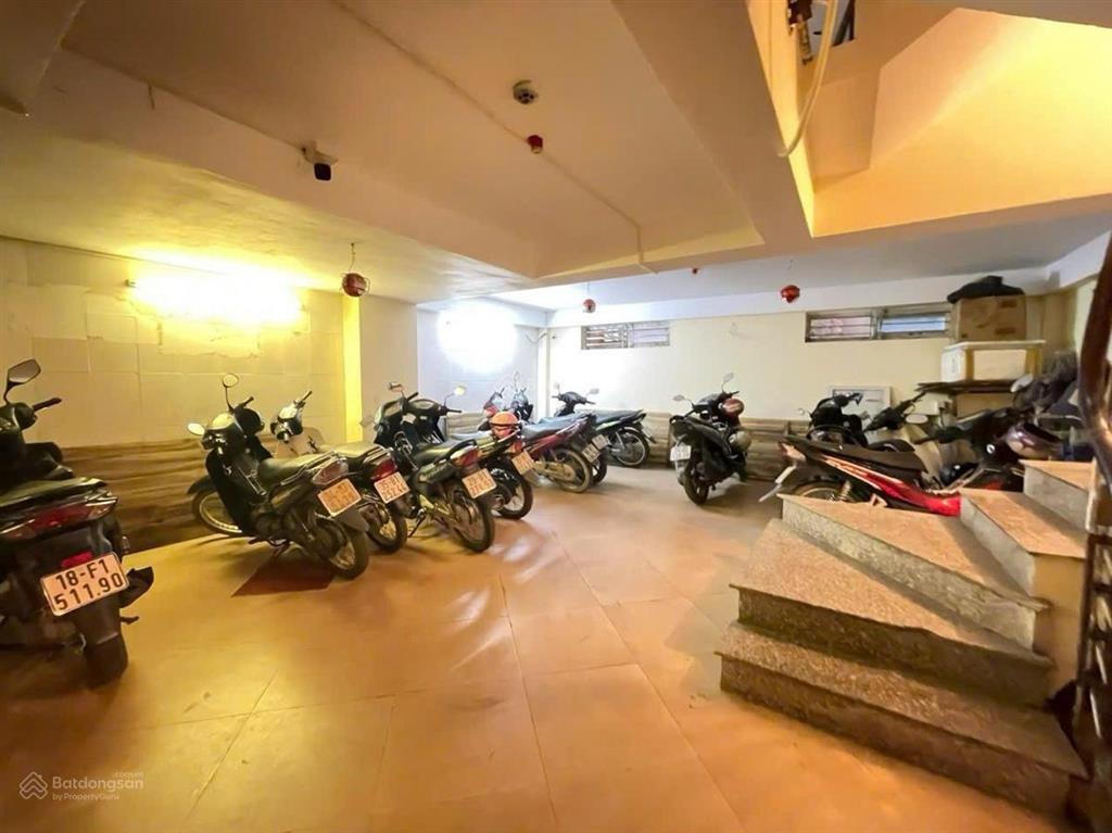 Bán nhà mặt phố hàng bún, ba đình, dt 450m2, 2 tầng, 200 tỷ