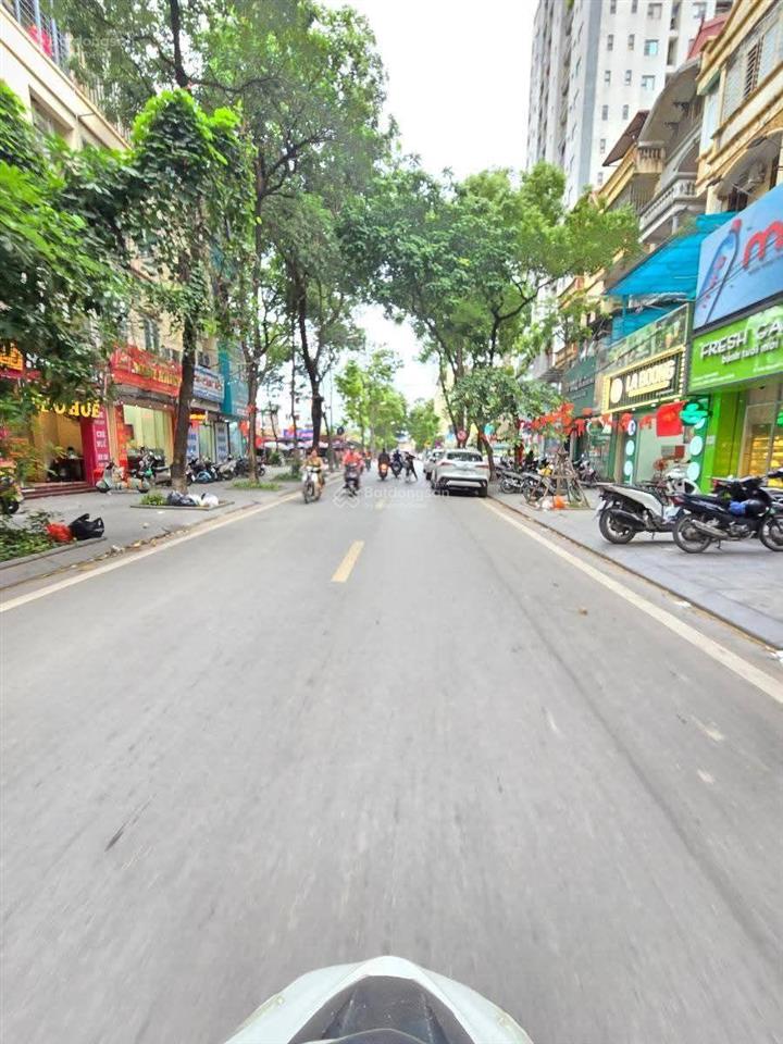 Bán nhà khu phân lô, phố huỳnh thúc kháng, đống đa, dt 80m2, 8 tầng tm, 40 tỷ