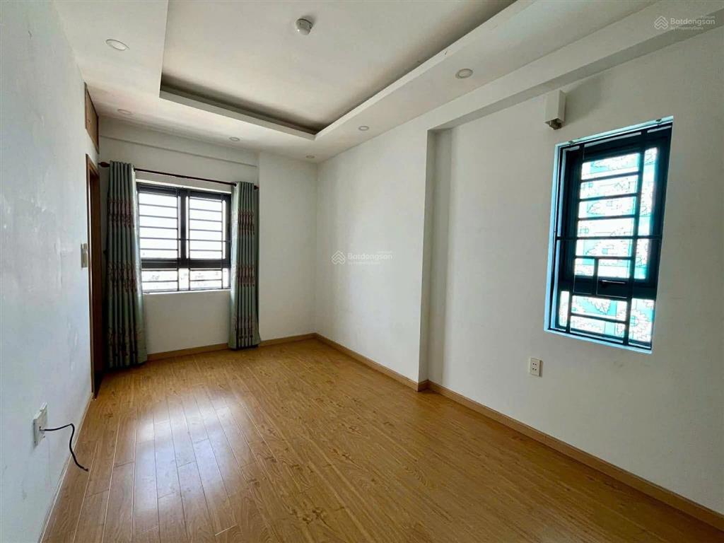 Cho thuê căn góc 3pn chung cư tecco central home, view lm81