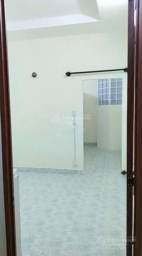 Cho thuê nhà xô viết nghệ tĩnh. 1 trệt 1 lầu 2pn giá rẻ
