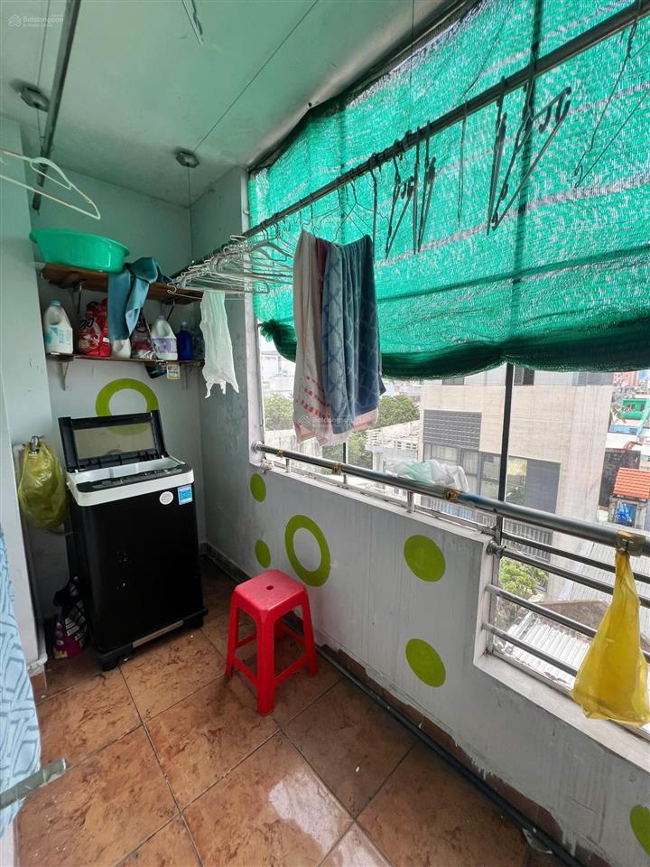 Bán gấp cc nơ trang long, tầng 3, 2pn sổ hồng, nhỉnh 2 tỷ
