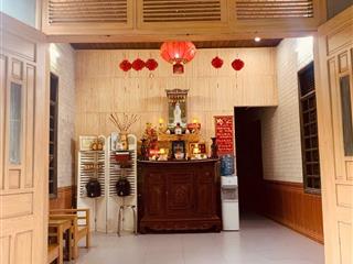 Bán nhà thạch nham đông gần trường sơn 138m2 ngang rộng 8,3m nở hậu