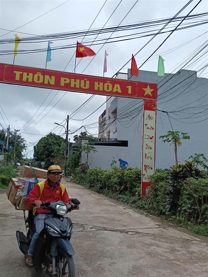 Đất phú hòa hòa nhơn, gần quốc lộ 14b, 121m2 đất ở ngang rộng rãi 6,8m. giá sụp hầm 990 triệu