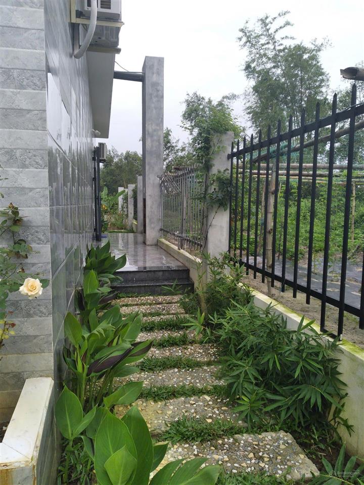 Bán nhà vườn đẹp 400m2 có 200m2 đất ở gần quốc lộ 14b view thoáng mát