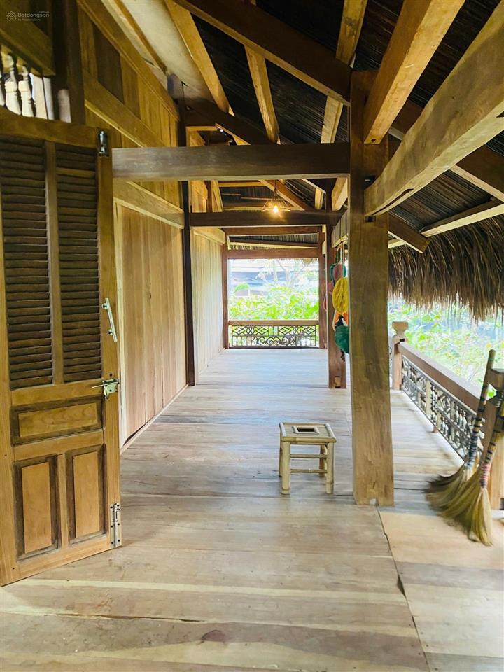 Bán nhà vườn 400m2 có 2 căn nhà gỗ đẹp, đang cho thuê 7 triệu tháng ở xã hòa phong.