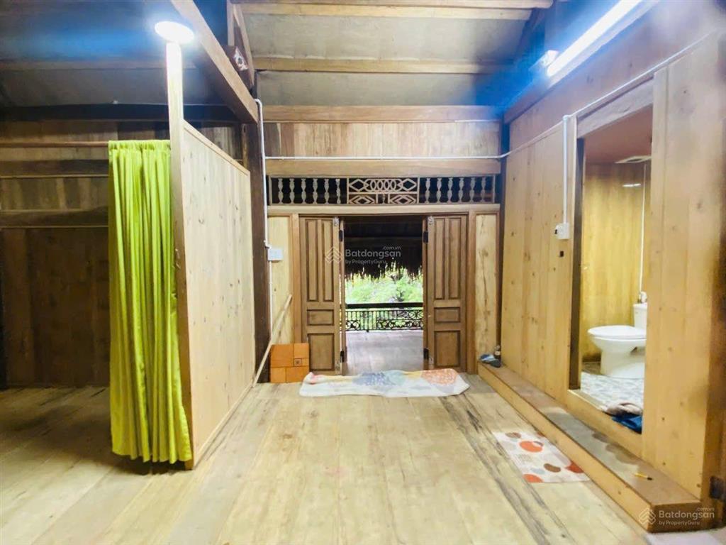 Bán nhà vườn 400m2 có 2 căn nhà gỗ đẹp, đang cho thuê 7 triệu tháng ở xã hòa phong.