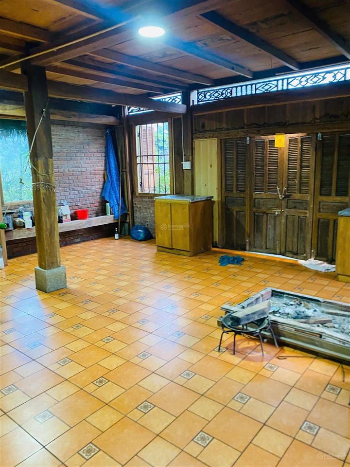 Bán nhà vườn 400m2 có 2 căn nhà gỗ đẹp, đang cho thuê 7 triệu tháng ở xã hòa phong.