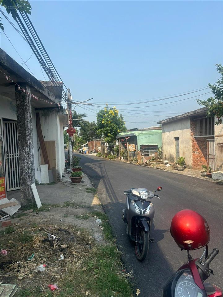 Đất mặt tiền đường hoàng văn thái nối dài củ, 320m2 đất ở ngang 10m.