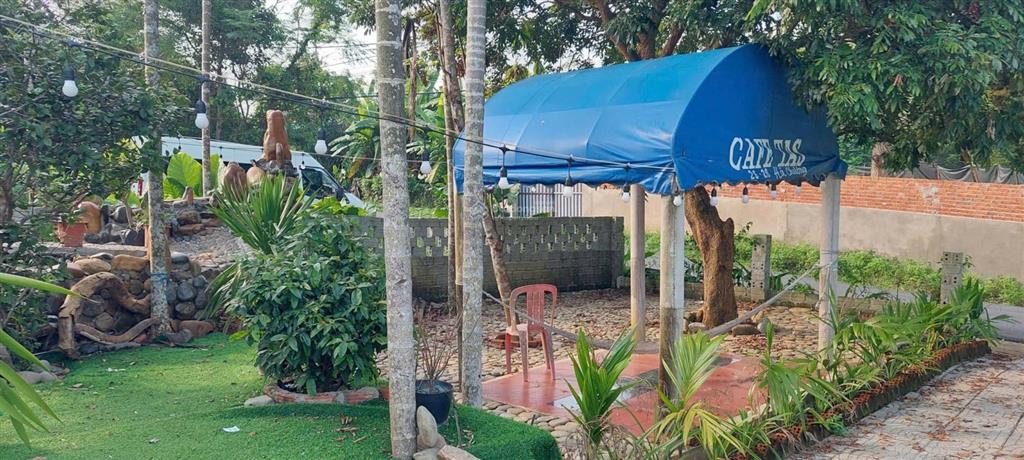 Bán nhà vườn 800m2 có 212m2 đất ở mặt tiền đường nhựa, ngang rộng rãi 15m