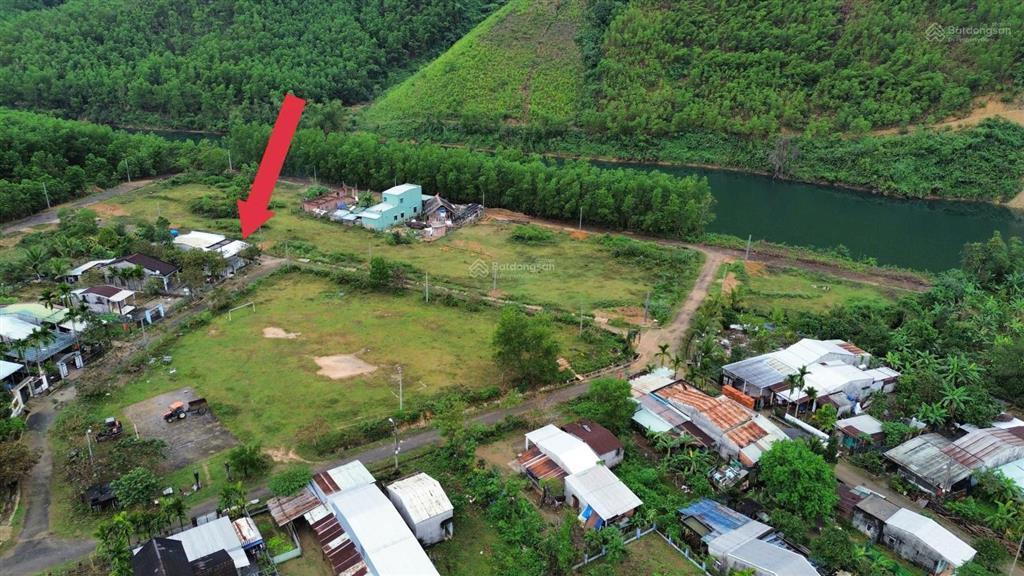 Đất tái định cư nam mỹ, 430m2 đất ở toàn bộ ngang 14m, gần sông cu đê hòa bắc.