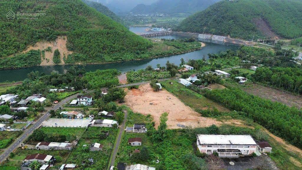 Đất tái định cư nam mỹ, 430m2 đất ở toàn bộ ngang 14m, gần sông cu đê hòa bắc.
