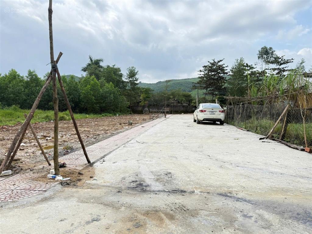 Đất đẹp hòa tiến 120m2 đất ở ngang rộng rãi 10m giá tốt.