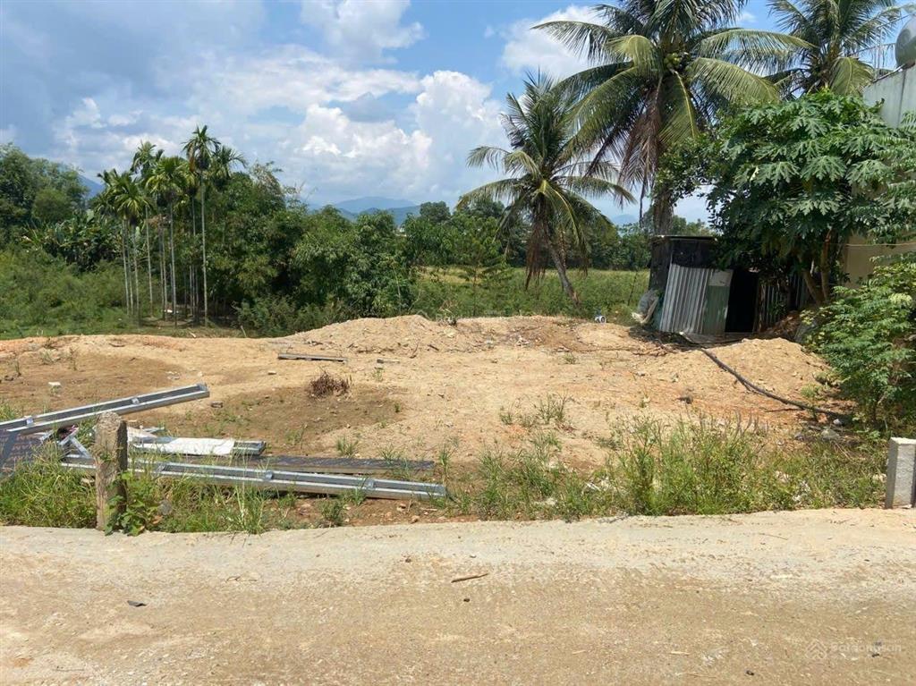 Đất thạch nhơn tây 108m2 gần ủy ban xã bà nà giá rẻ 980 triệu