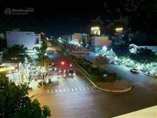 Bán nền 2 mặt tiền trước sau kdc đường 10, bến lức, long an