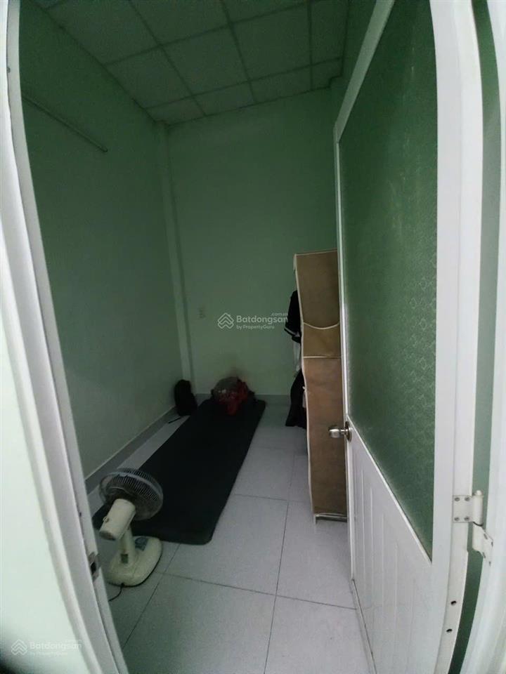 Cho thuê nhà 2 tầng (4x10m) kdc vĩnh lộc  sát đường vĩnh lộc  4.5tr/th