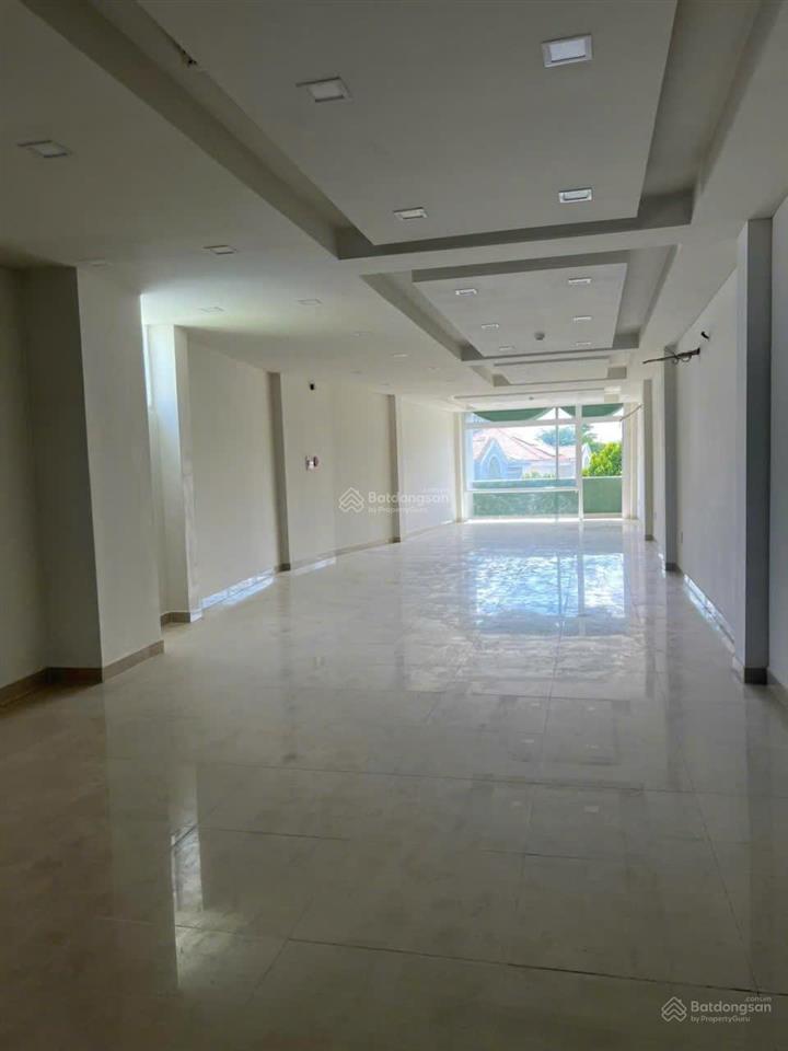 Giảm 5 tỷ bán gấp nhà mặt tiền quốc hương thảo điền, kc hầm + 5 tầng, 500m2 sàn, view landmark 81