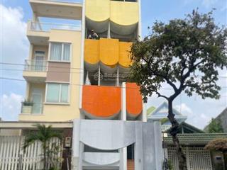 Giảm 5 tỷ bán gấp nhà mặt tiền quốc hương thảo điền, kc hầm + 5 tầng, 500m2 sàn, view landmark 81