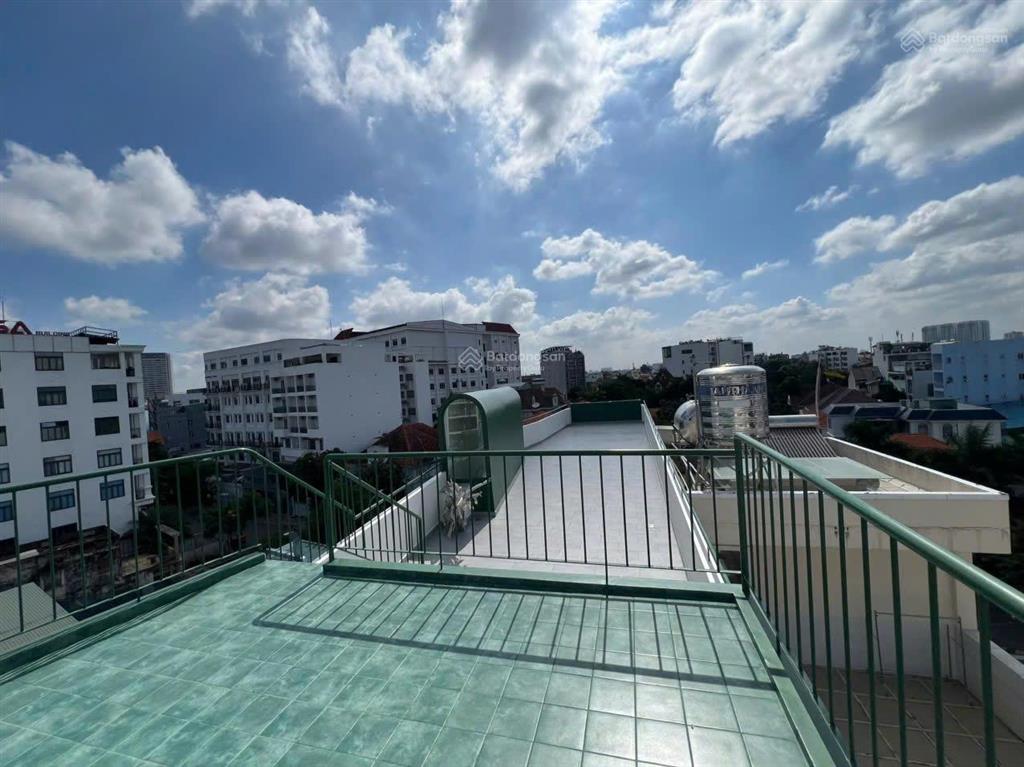Giảm 5 tỷ bán gấp nhà mặt tiền quốc hương thảo điền, kc hầm + 5 tầng, 500m2 sàn, view landmark 81