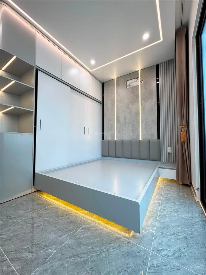 Bán căn nhà 4t full nội thất tổ 7 thị trấn an dương. ngõ trước mặt 4m. đi bộ 30m là chỗ gửi xe ô tô